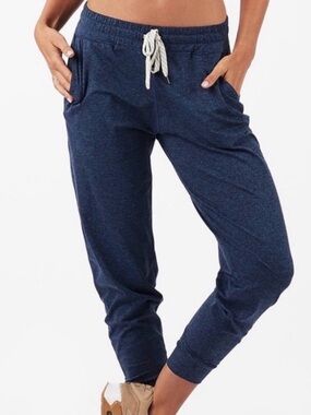 Vuori Performance Joggers Grey Inseam 25” Size X-Small
